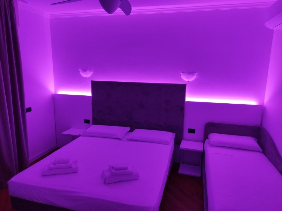White House Apartment Лайнате Екстериор снимка